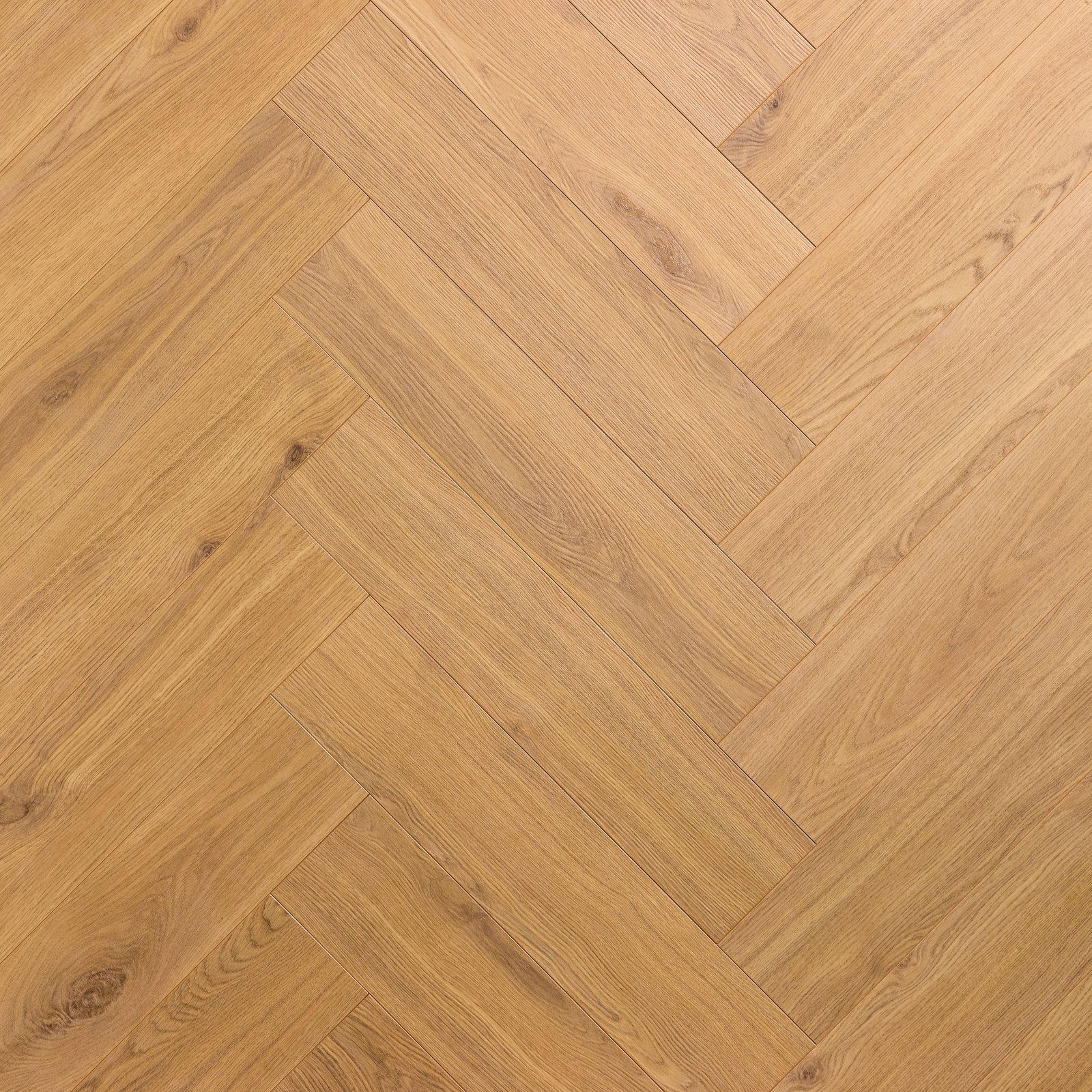 Alsafloor Solid Plus Herringbone - Jarnac Oak